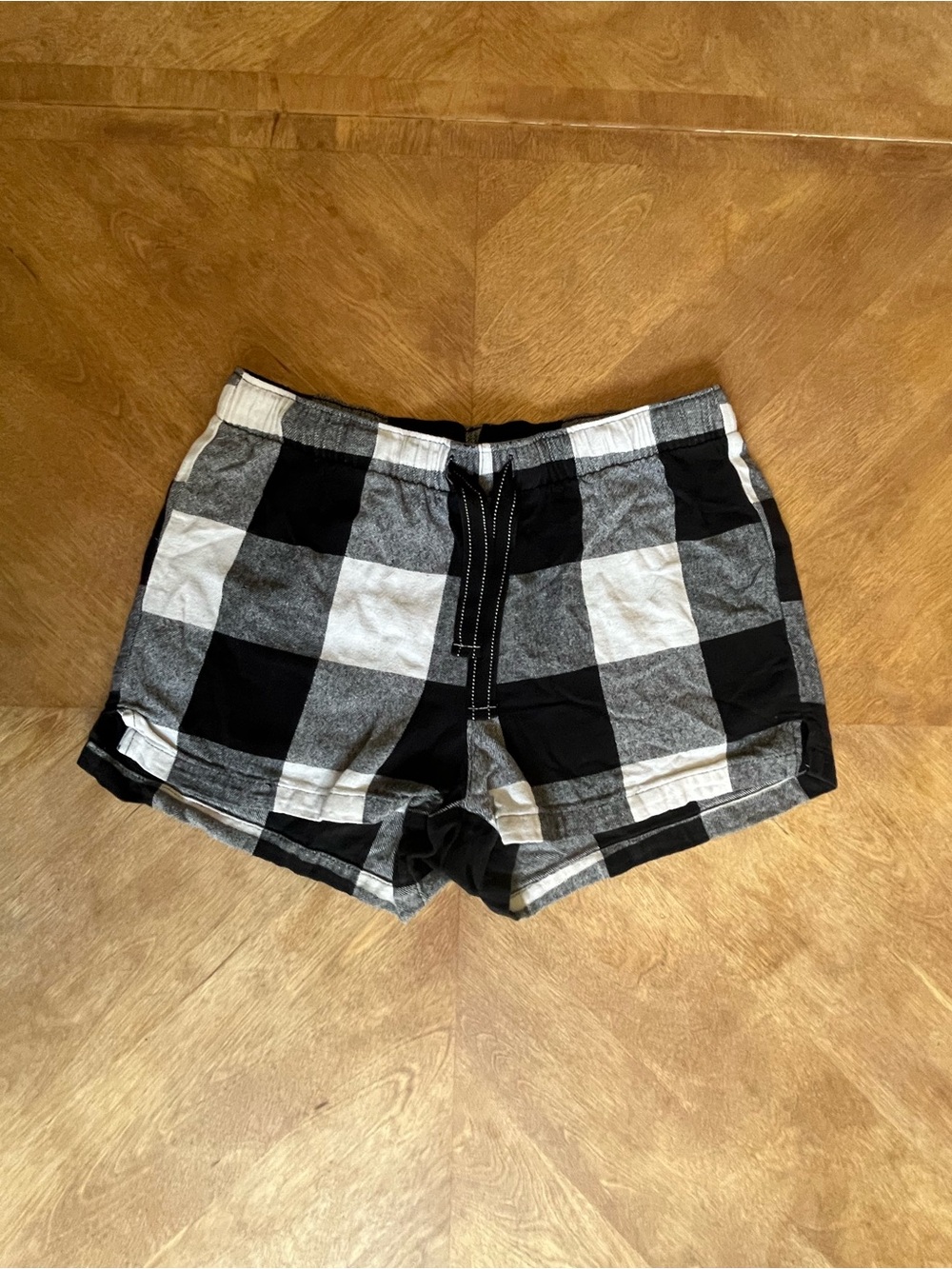 🖤🤍 Old Navy Buffalo Plaid Lounge Shorts – Match the Fam Collection | Size S Tall